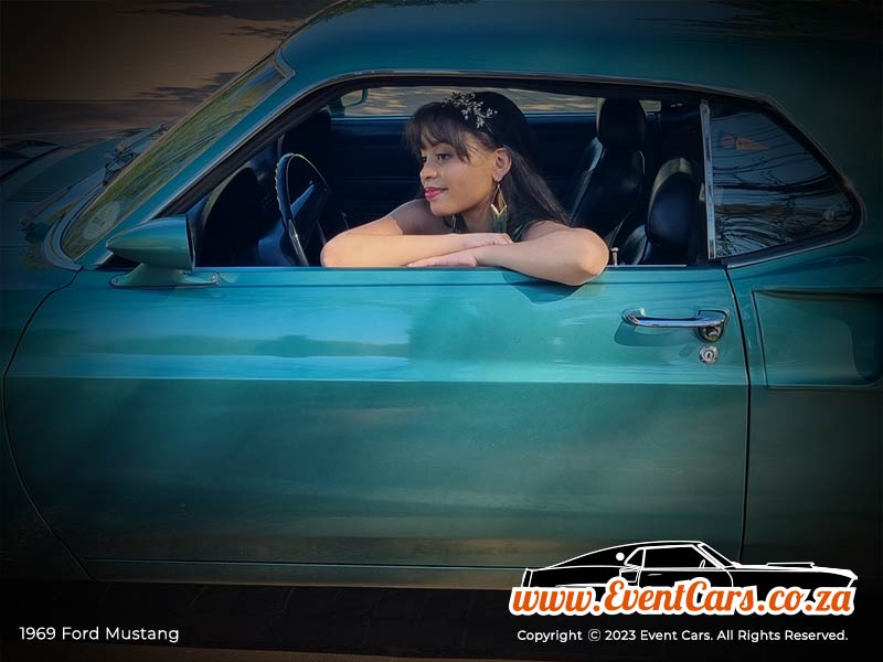 Mustang_side-on