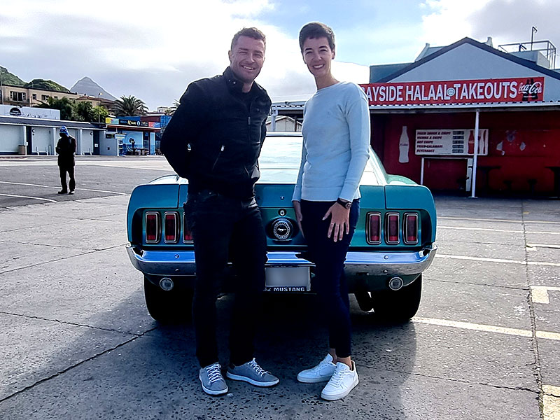 Mustang Surprise 3